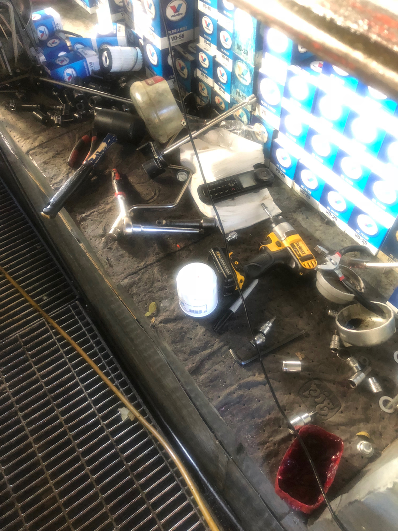 This is how my manager likes to leave a shared workspace